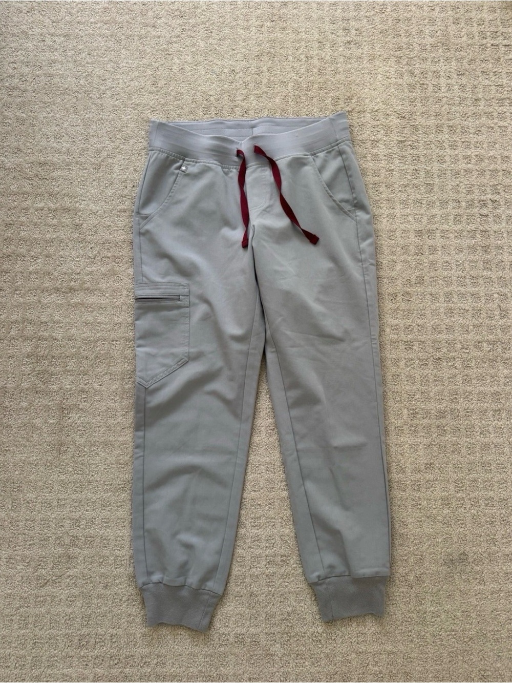 FIGS technical collection women’s grey drawstring jogger style scuba pants SMALL
